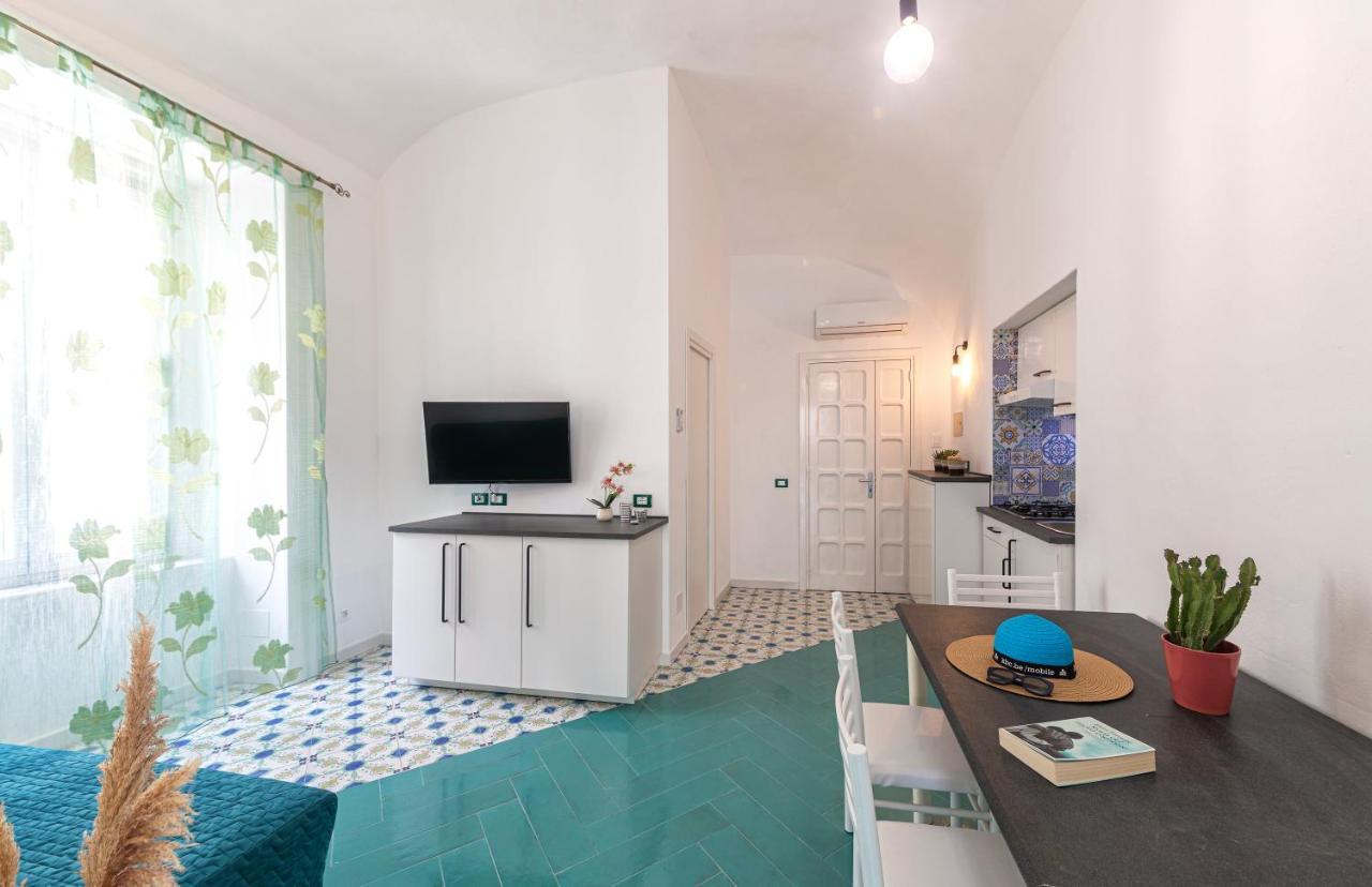 Ischia Domus Apartamento Exterior foto